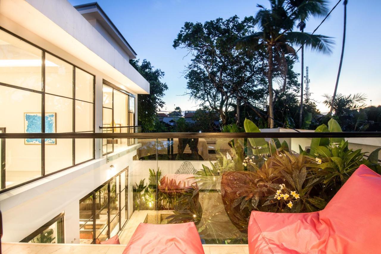 Luxury Villa Devina I Seminyak I Yoga & Gym Екстер'єр фото